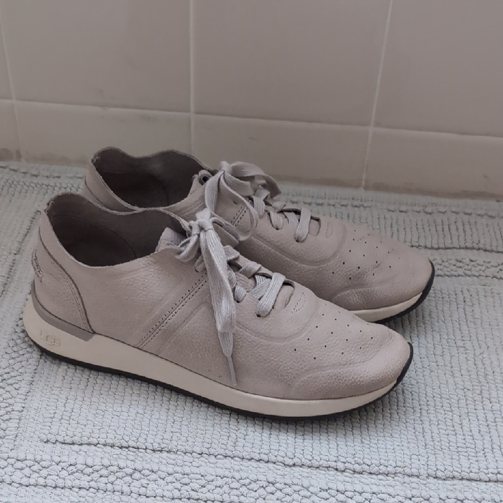 Women's UGG Adaleen Leather Sneakers 8.5